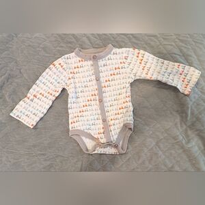 Finn + Emma 9-12M Charming Multicolor Baby Bodysuit